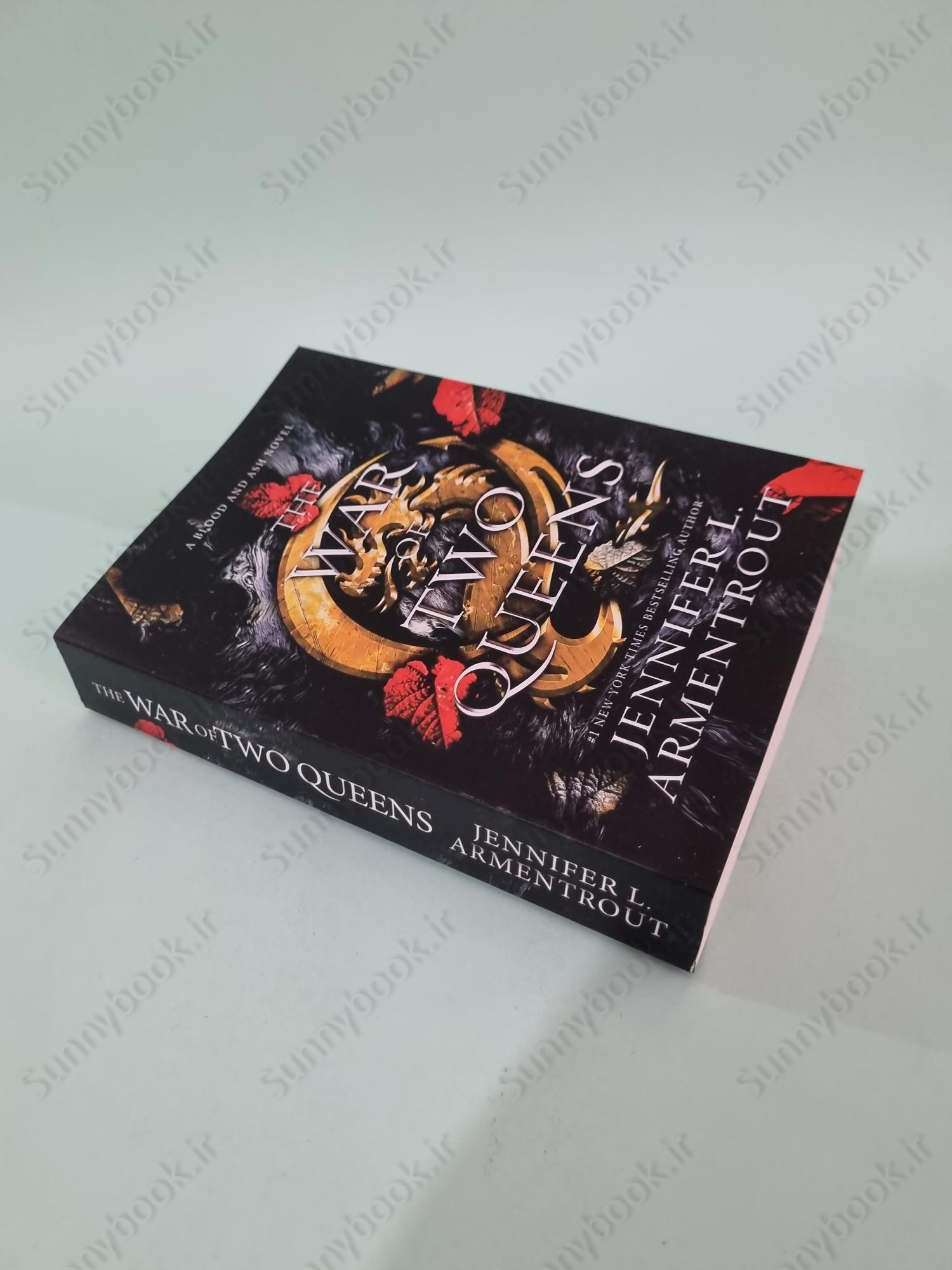 The War of Two Queens (Blood and Ash 4) main 1 3