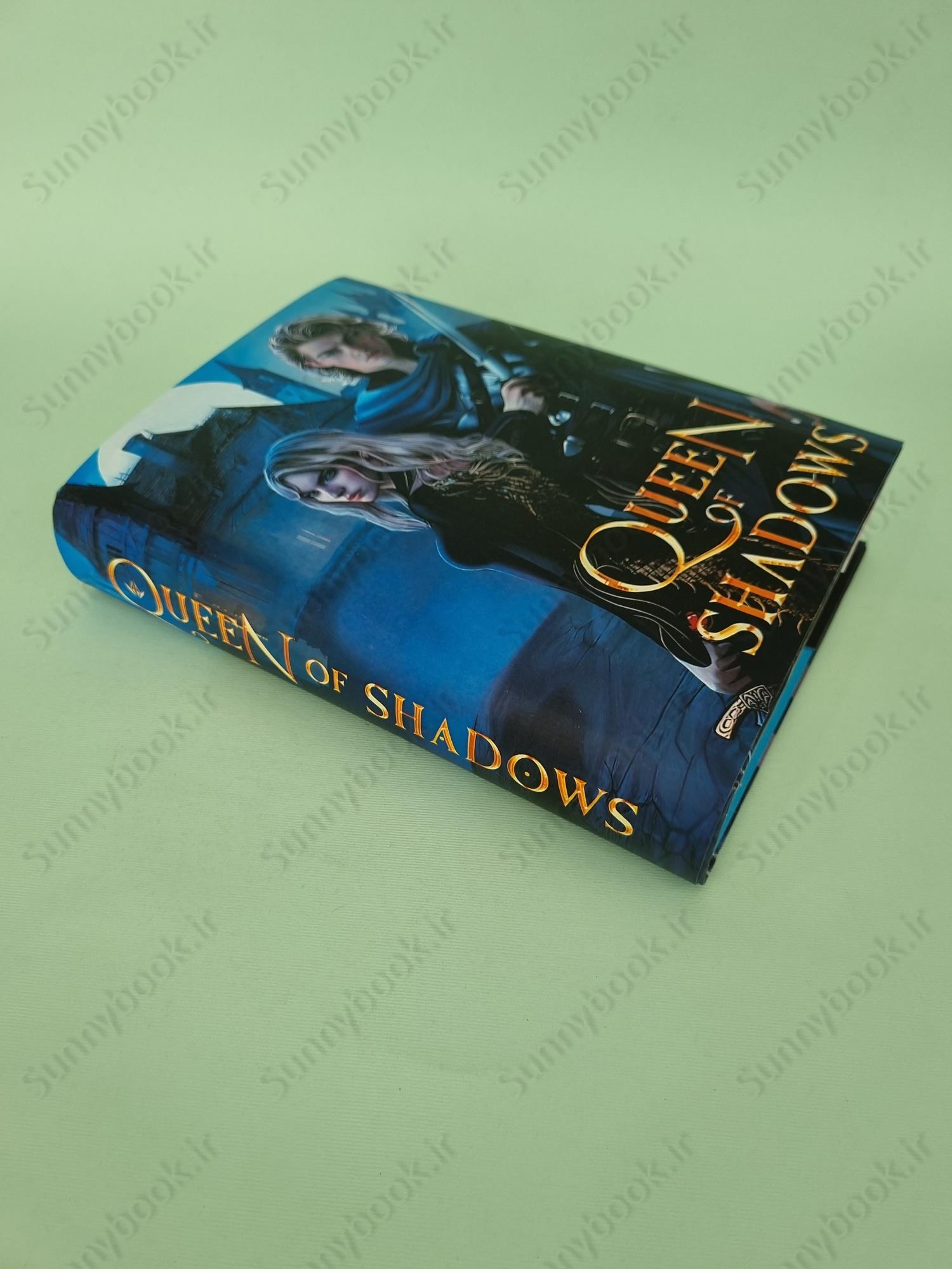 Queen of Shadows (Throne of Glass, 4) main 1 3