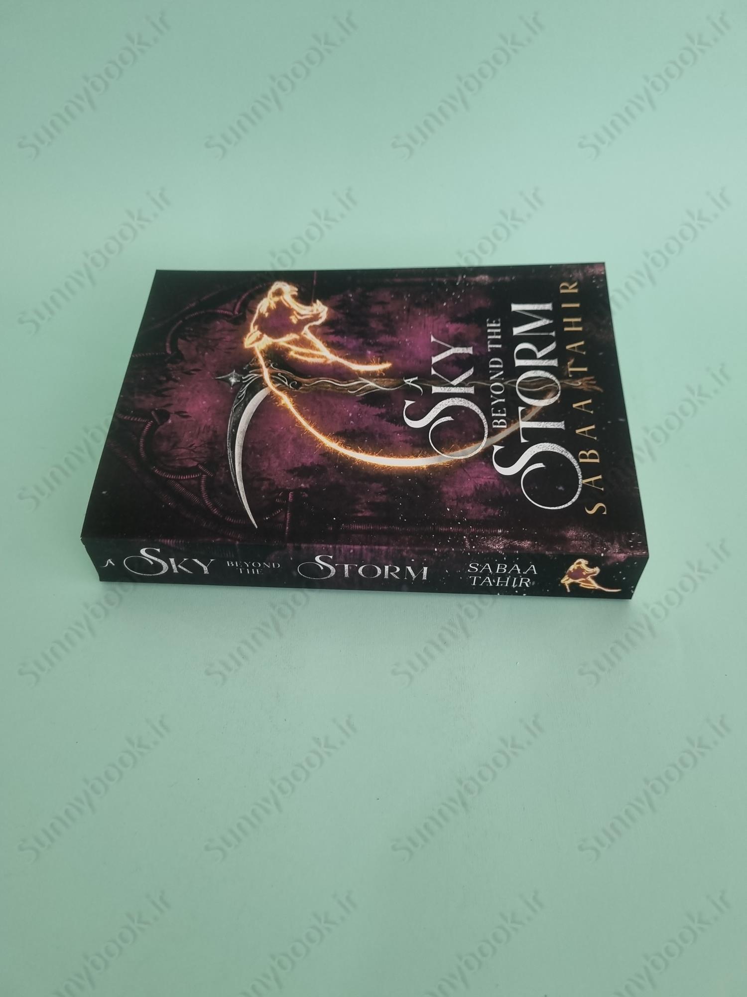 A Sky Beyond the Storm (An Ember in the Ashes 4) main 1 4