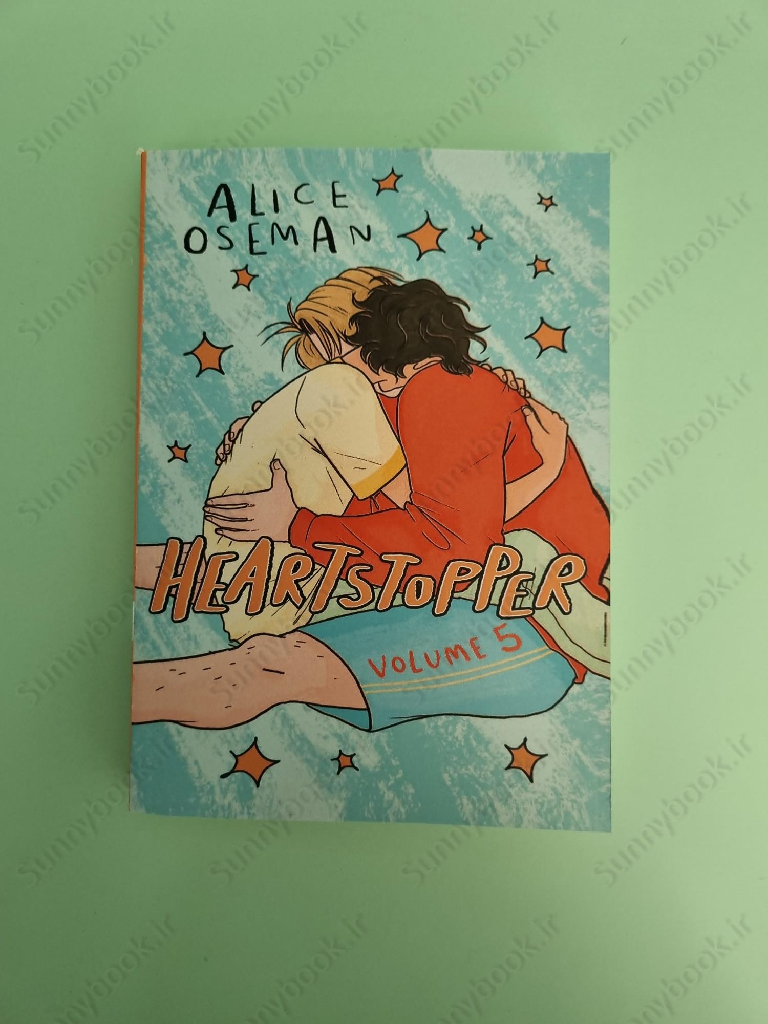 Heartstopper: Volume Five main 1 2