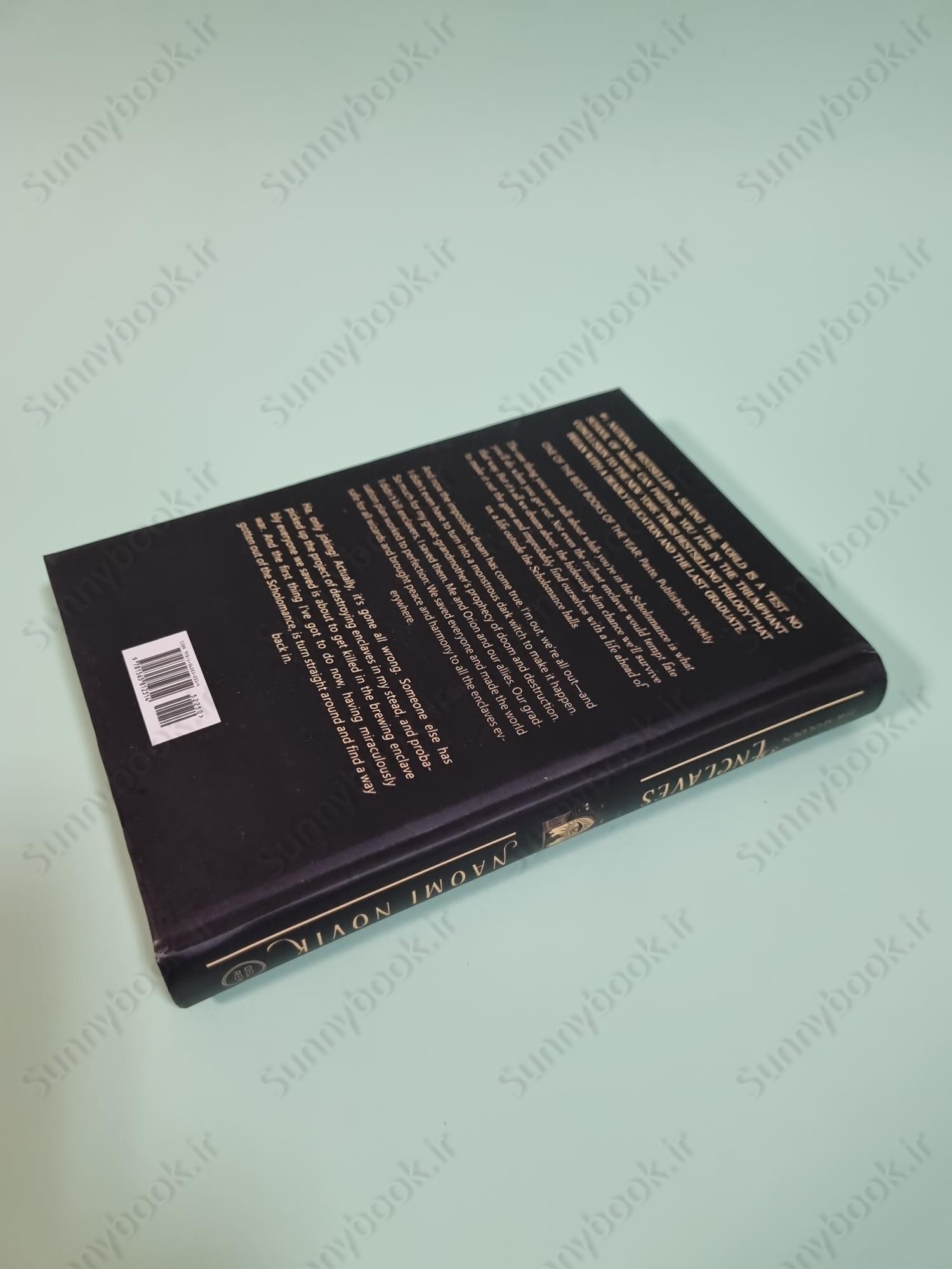 The Golden Enclaves: A Novel (The Scholomance) main 1 5