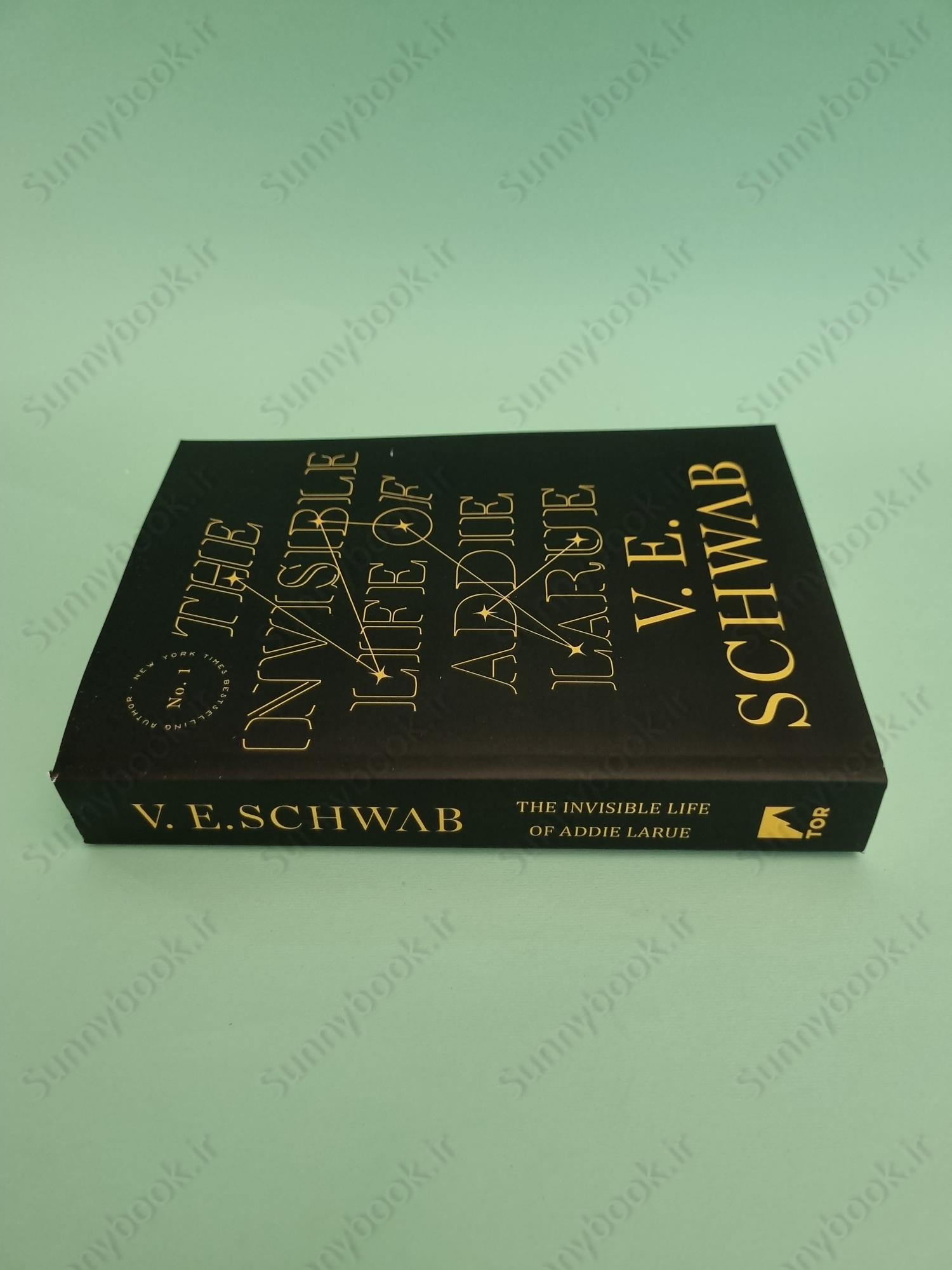 The Invisible Life of Addie LaRue main 1 5