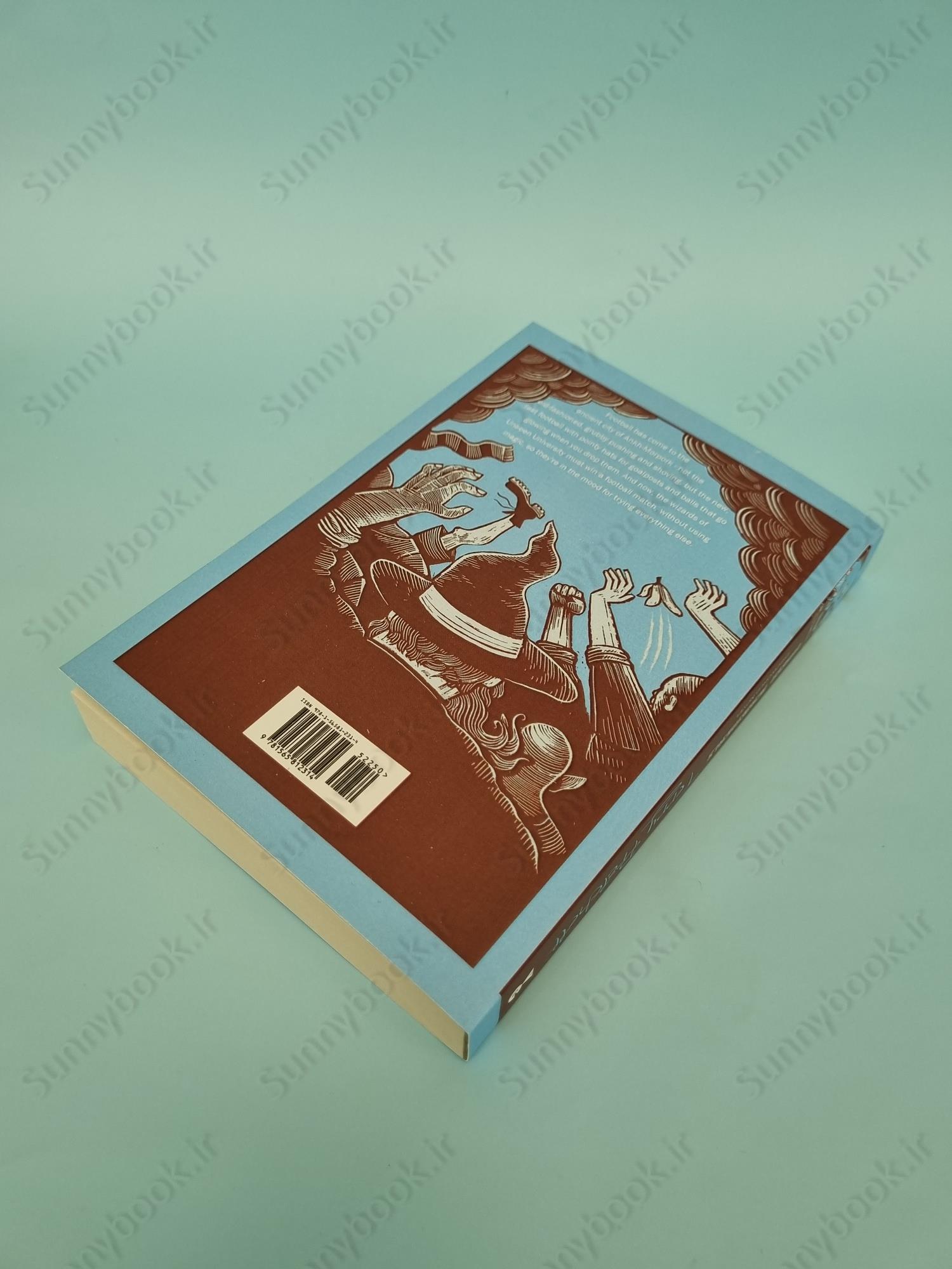 Unseen Academicals main 1 4