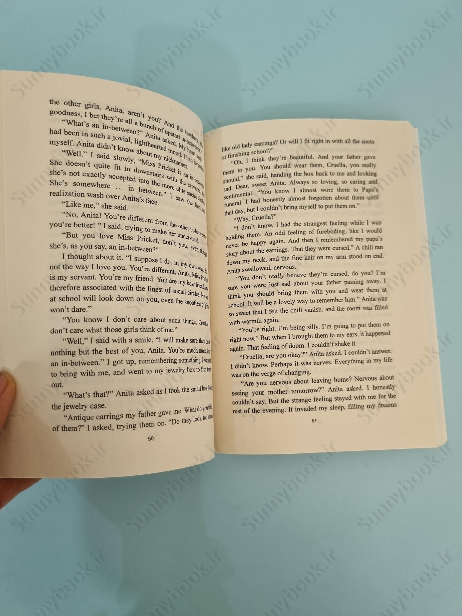 Evil Thing (Villains 7) main 1 6