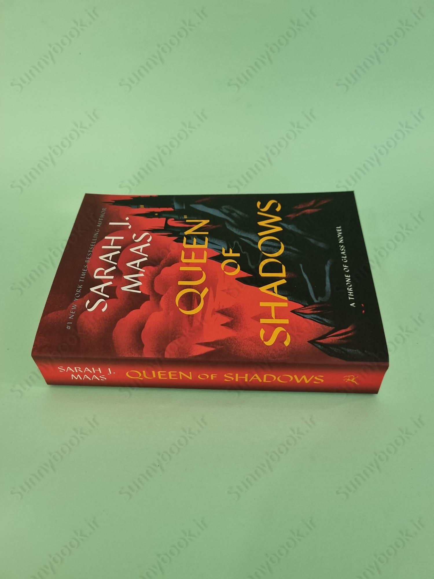 Queen of Shadows (Throne of Glass, 4) main 1 6