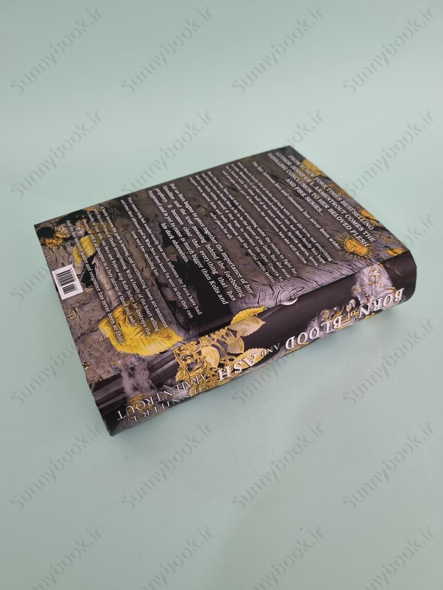 Born of Blood and Ash (Flesh and Fire 4) main 1 5