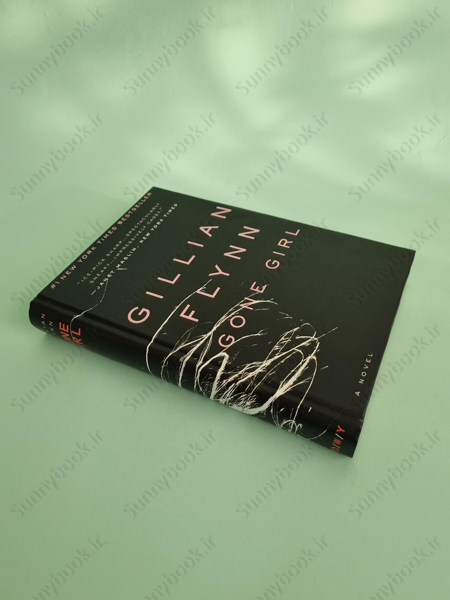 Gone Girl main 1 3