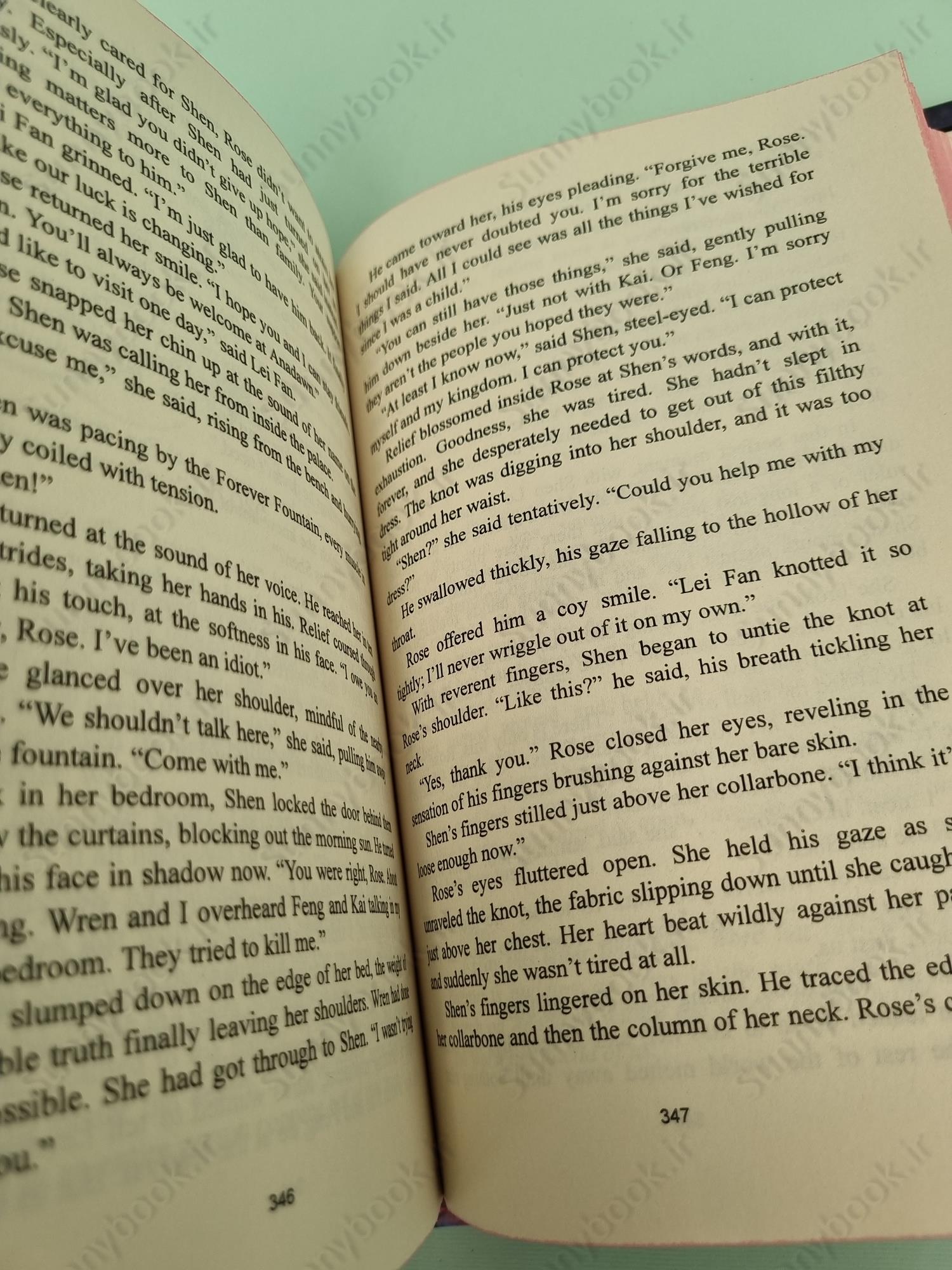 Cursed Crowns (Twin Crowns Book 2) main 1 6