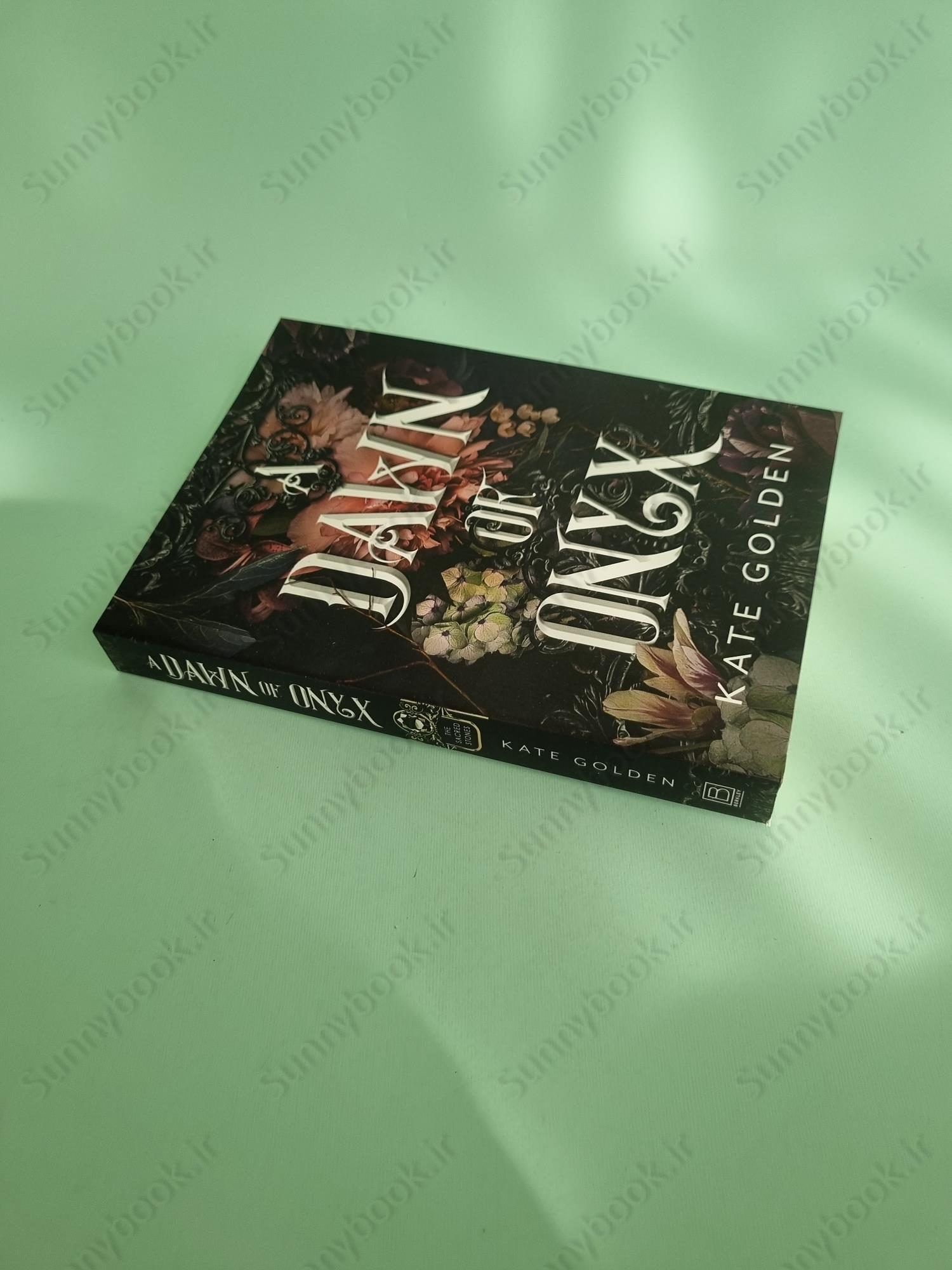 A Dawn of Onyx (The Sacred Stones 1) main 1 3