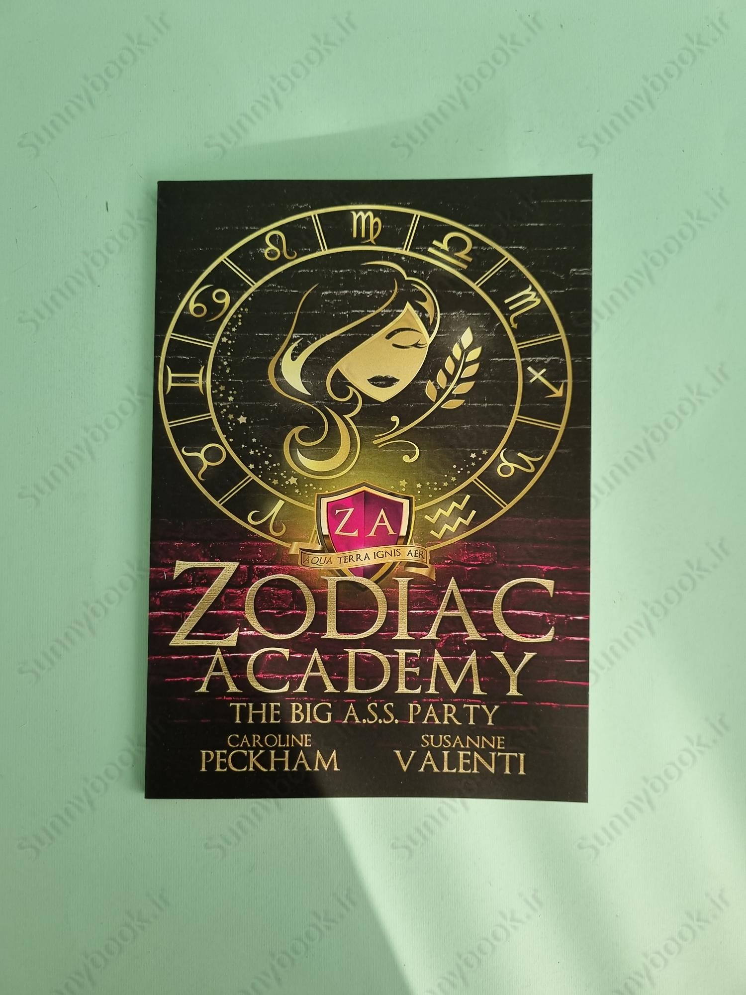 Zodiac Academy 5.5 : The Big A.S.S. Party main 1 2