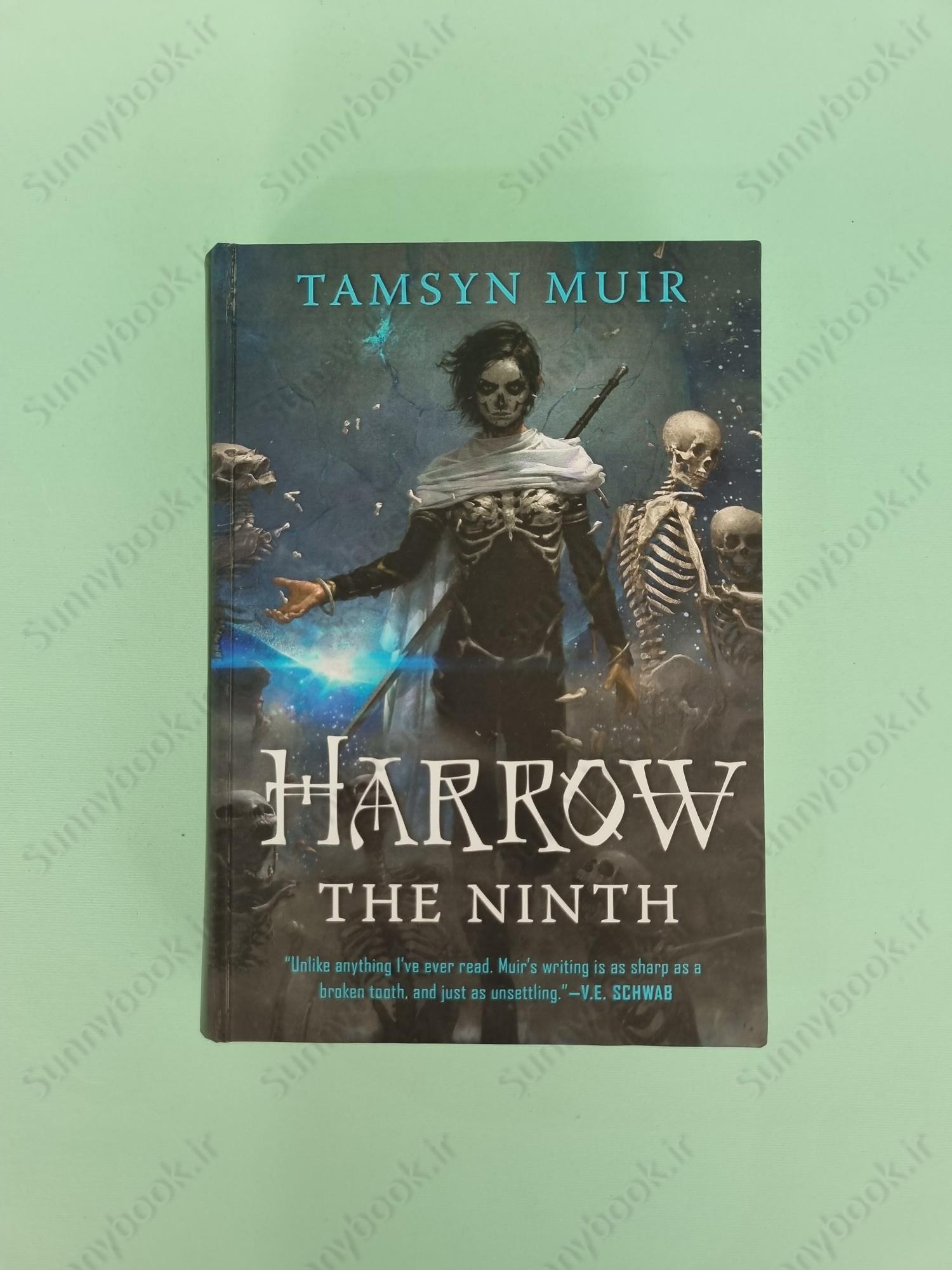 Harrow the Ninth (The Locked Tomb 2) main 1 2