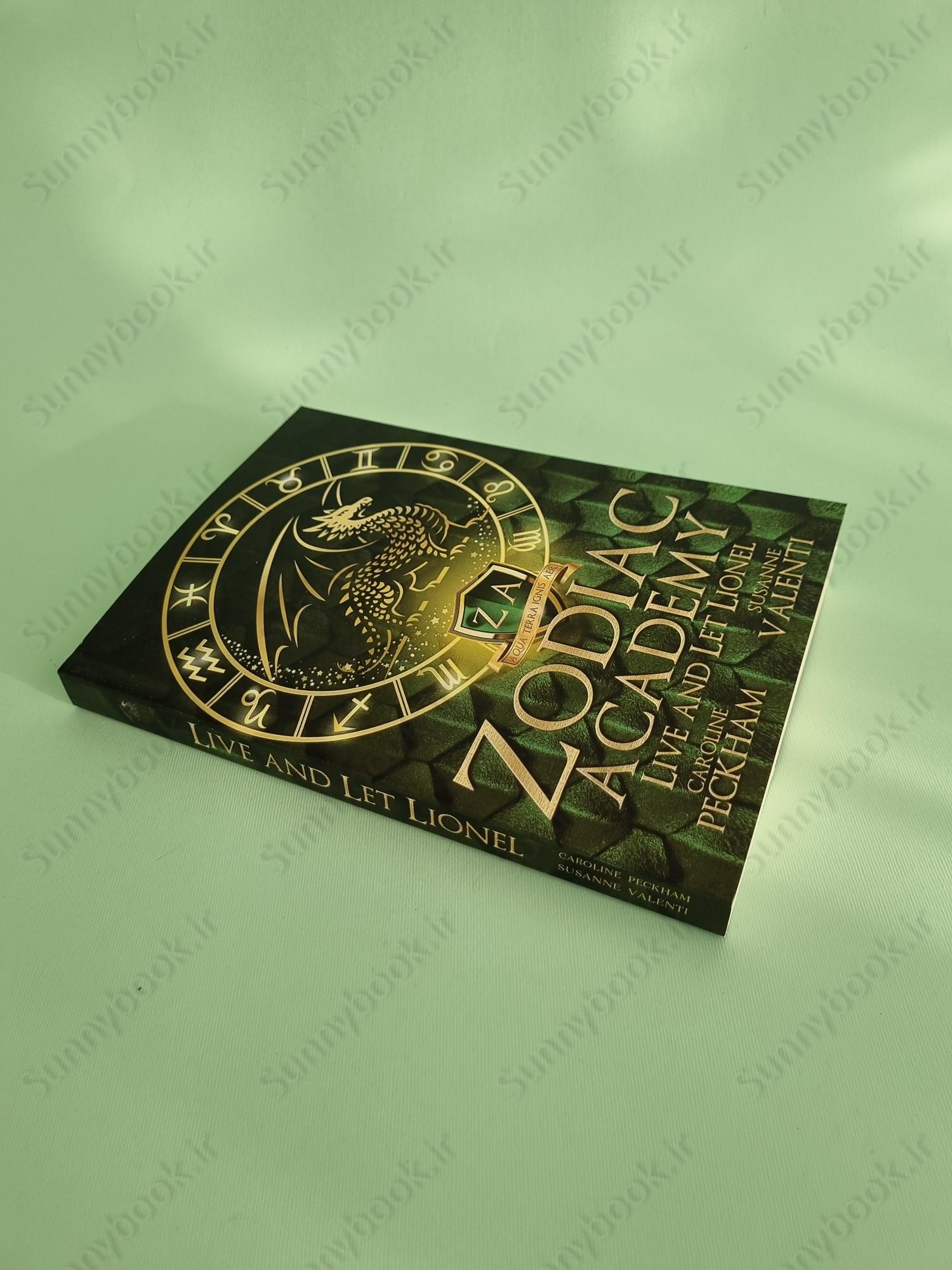 Zodiac Academy 8.6 : Live And Let Lionel main 1 3