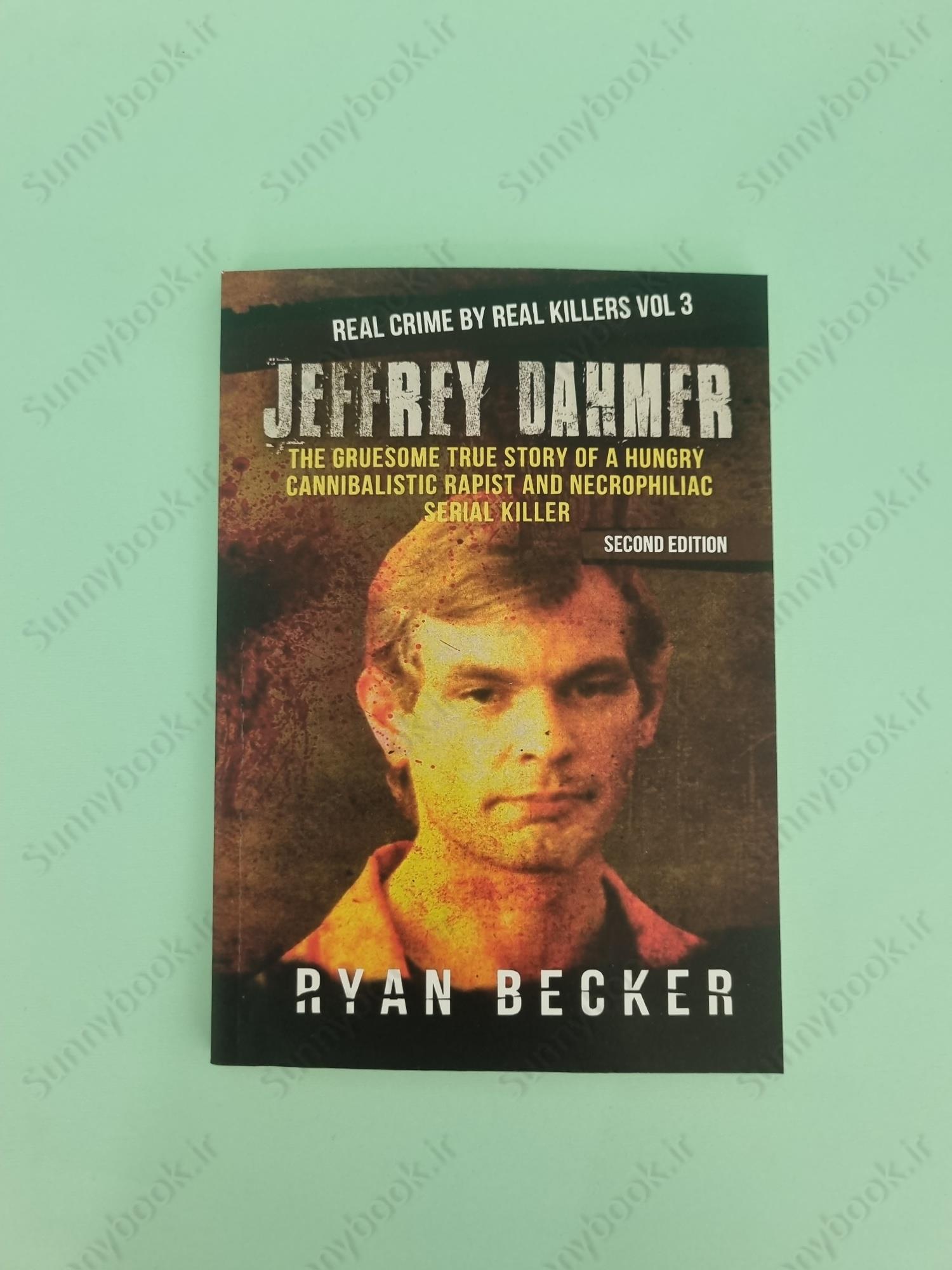 Jeffrey Dahmer: The Gruesome True Story of a Hungry Cannibalistic main 1 2