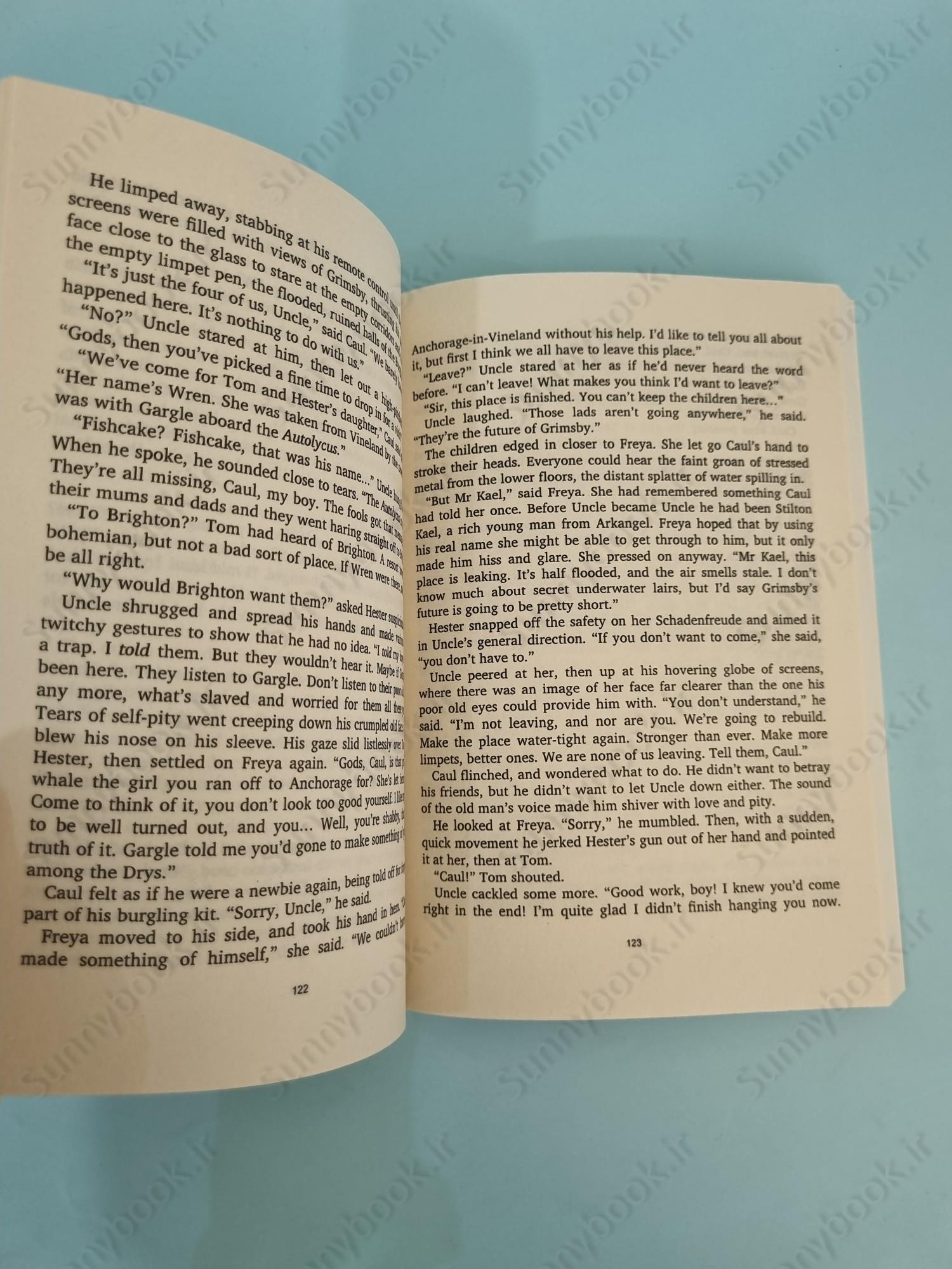 Infernal Devices (Mortal Engines 3) main 1 6