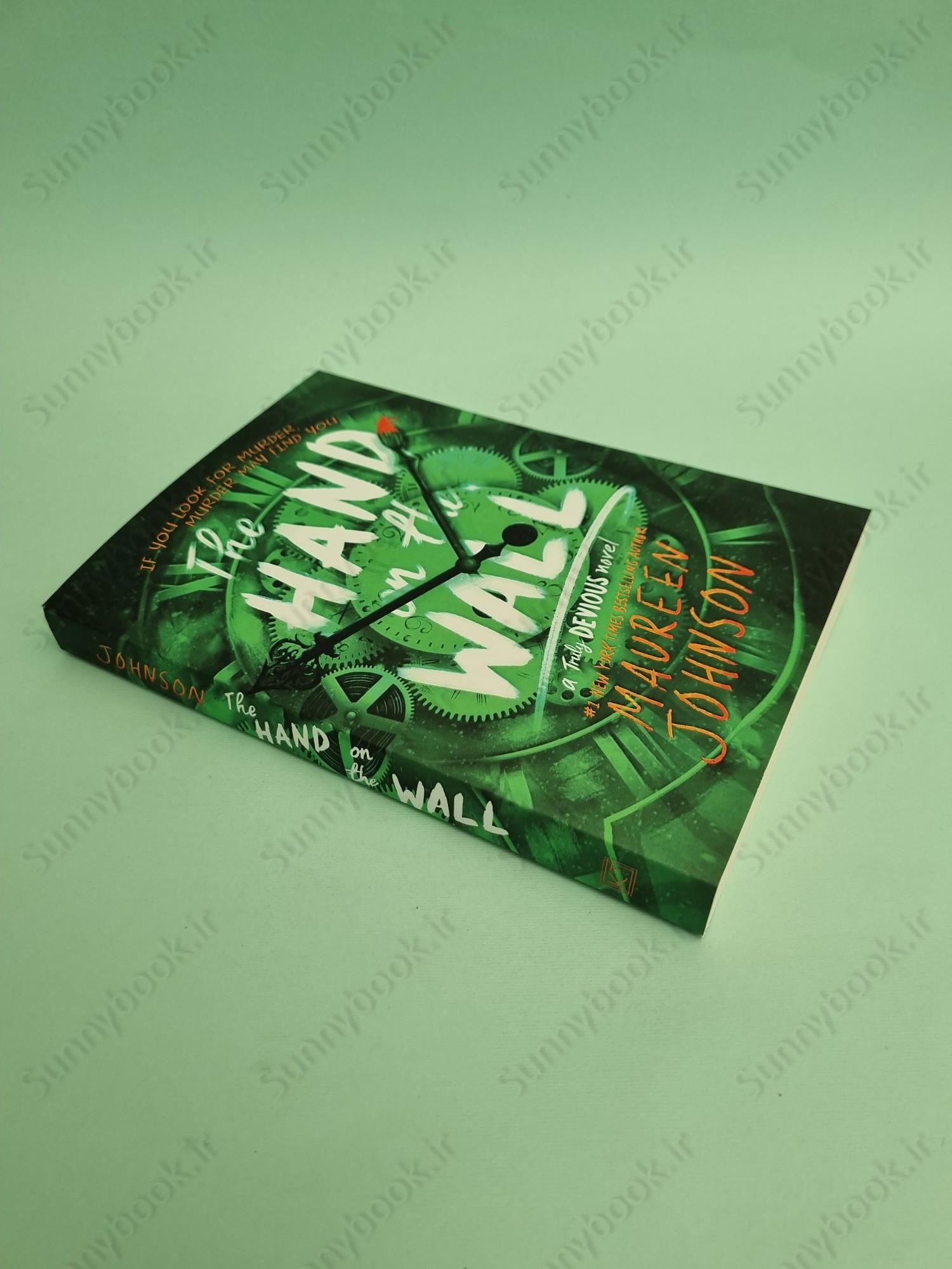 The Hand on the Wall (Truly Devious, 3) main 1 3