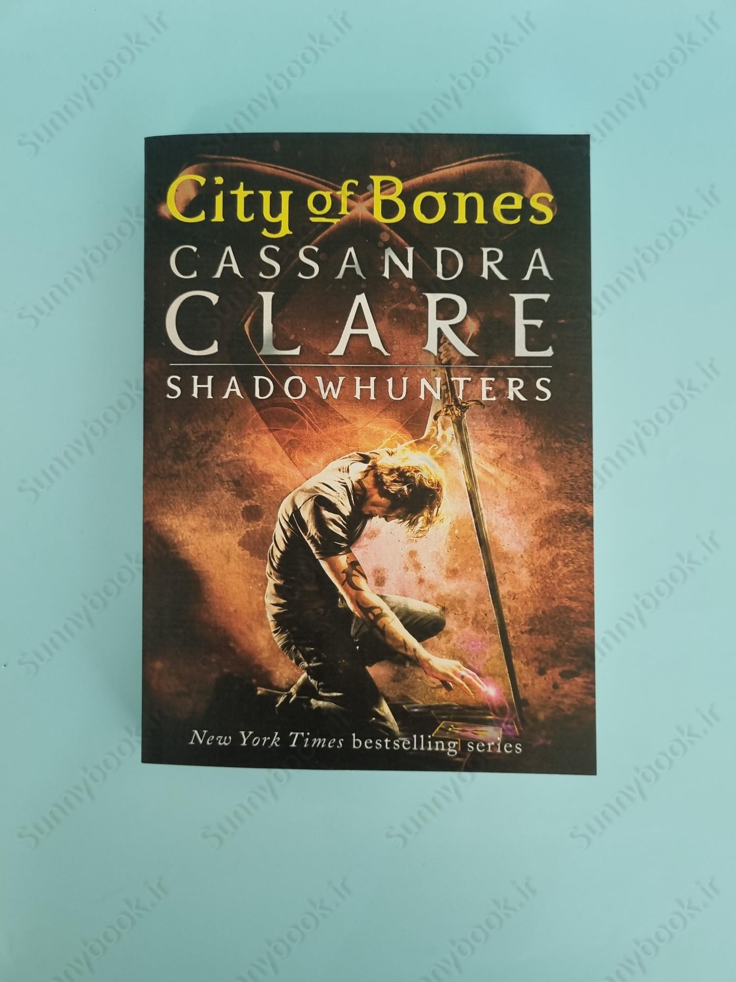 City of Bones (The Mortal Instruments 1) main 1 2