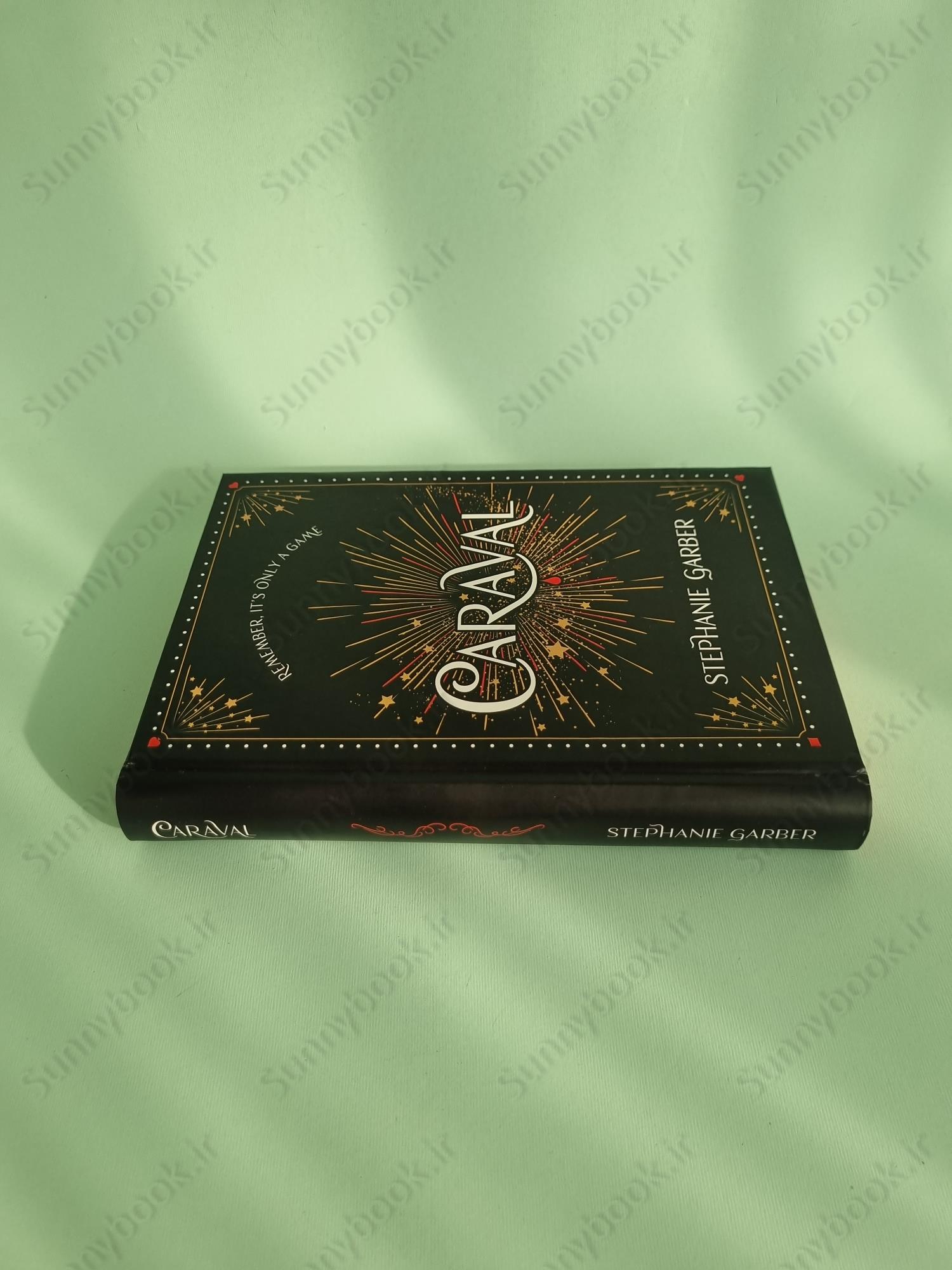 Caraval main 1 4