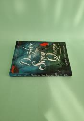 Daughter of the Siren Queen (Daughter of the Pirate King 2) Daughter of the Siren Queen (Daughter of the Pirate King 2) thumb 2 4