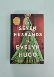 The Seven Husbands of Evelyn Hugo: A Novel thumb 1 2