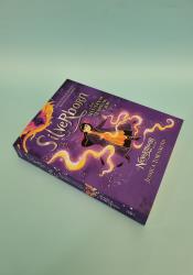 Silverborn: The Mystery of Morrigan Crow (Nevermoor 4) thumb 2 3