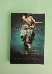 The Unbecoming of Mara Dyer (The Mara Dyer 1) thumb 1 2