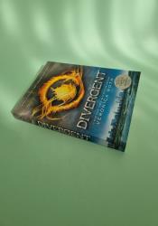 Divergent (Divergent Series, 1) thumb 1 3