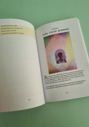 The Zenned Out Guide to Understanding Auras thumb 1 11