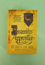 Assassin's Apprentice (The Farseer Trilogy, Book 1) thumb 1 2