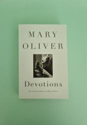 Devotions: The Selected Poems of Mary Oliver thumb 2 2