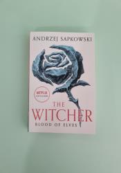 Blood of Elves (The Witcher, 3) thumb 1 2