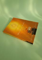 The Cat Who Saved Books thumb 2 3