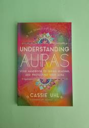 The Zenned Out Guide to Understanding Auras thumb 1 3