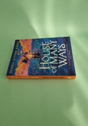 House of Many Ways (Howl’s Moving Castle 3) thumb 2 4