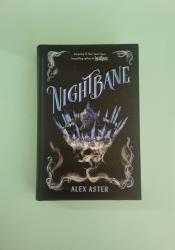 Nightbane (The Lightlark Saga Book 2) thumb 1 2