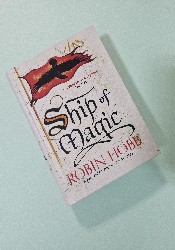 Ship of Magic (The Liveship Traders, Book 1) thumb 1 2